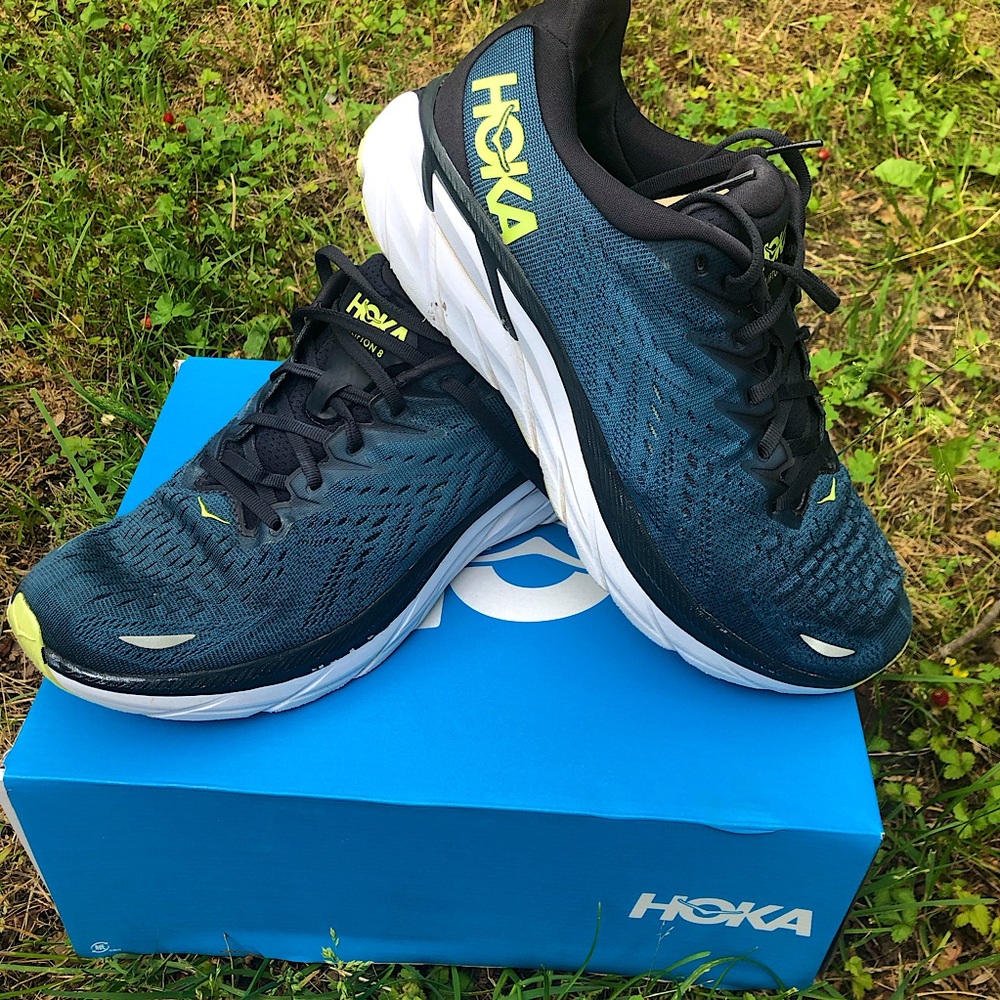 SALE HOKAs Mens Running sneakers Clifton 8: Size 10 -Teal